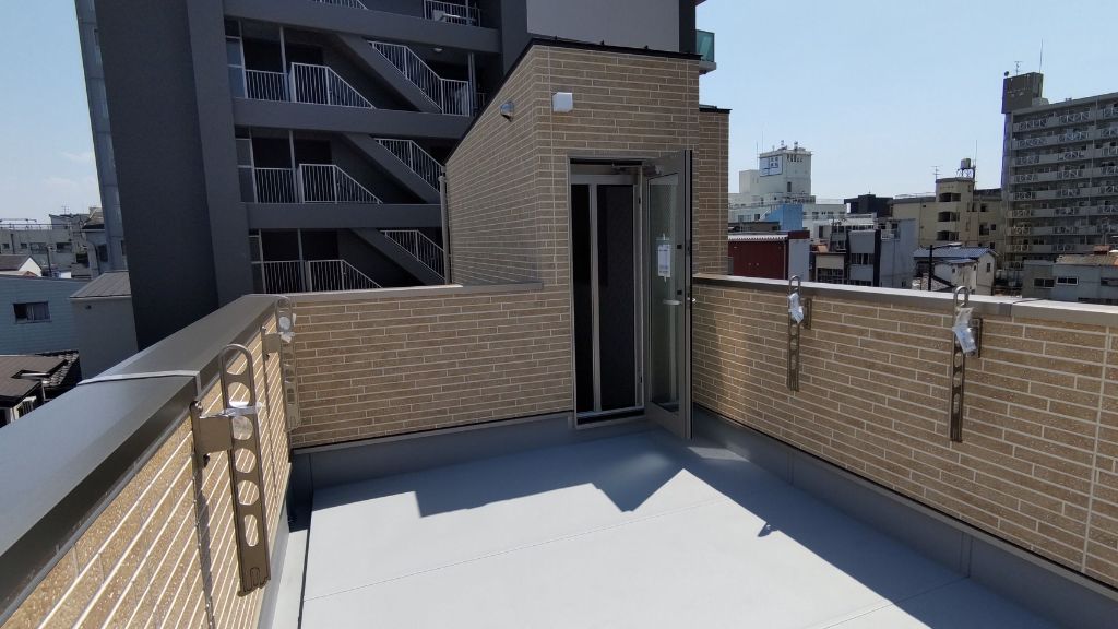 SUNNY HOUSE - 頂樓晾衣場