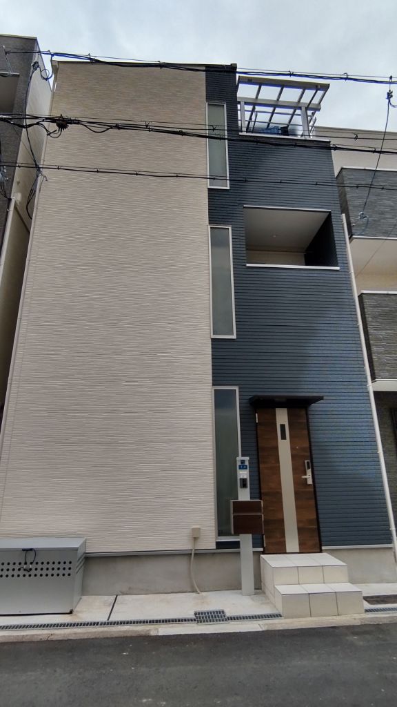 OCEAN HOUSE